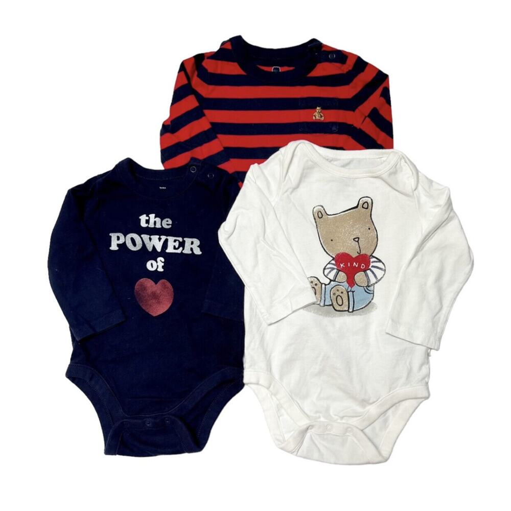 Gap Valentine's Day Bodysuit Bundle Size 6-12m